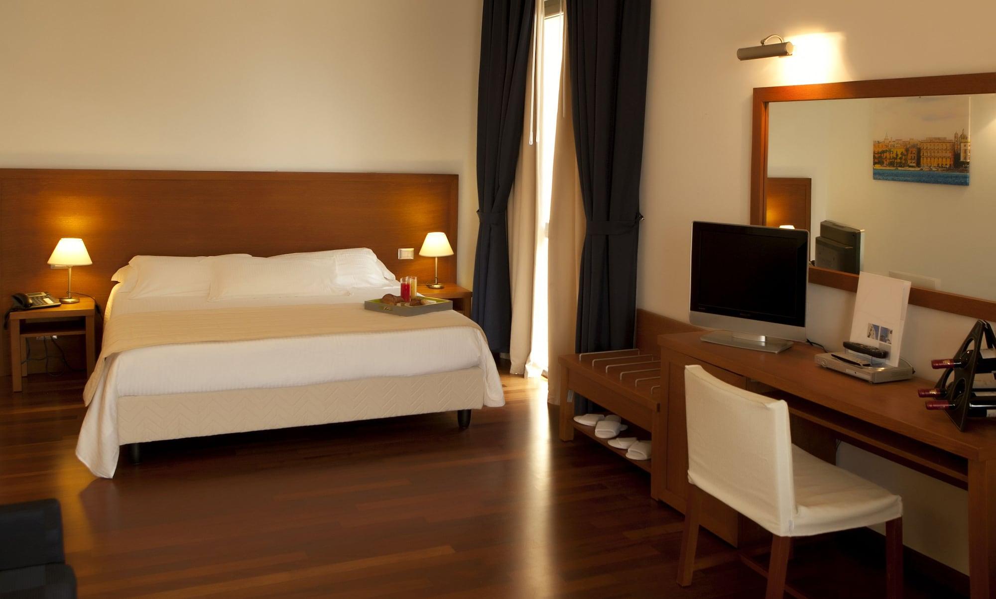 טרפאני Hotel Tiziano מראה חיצוני תמונה