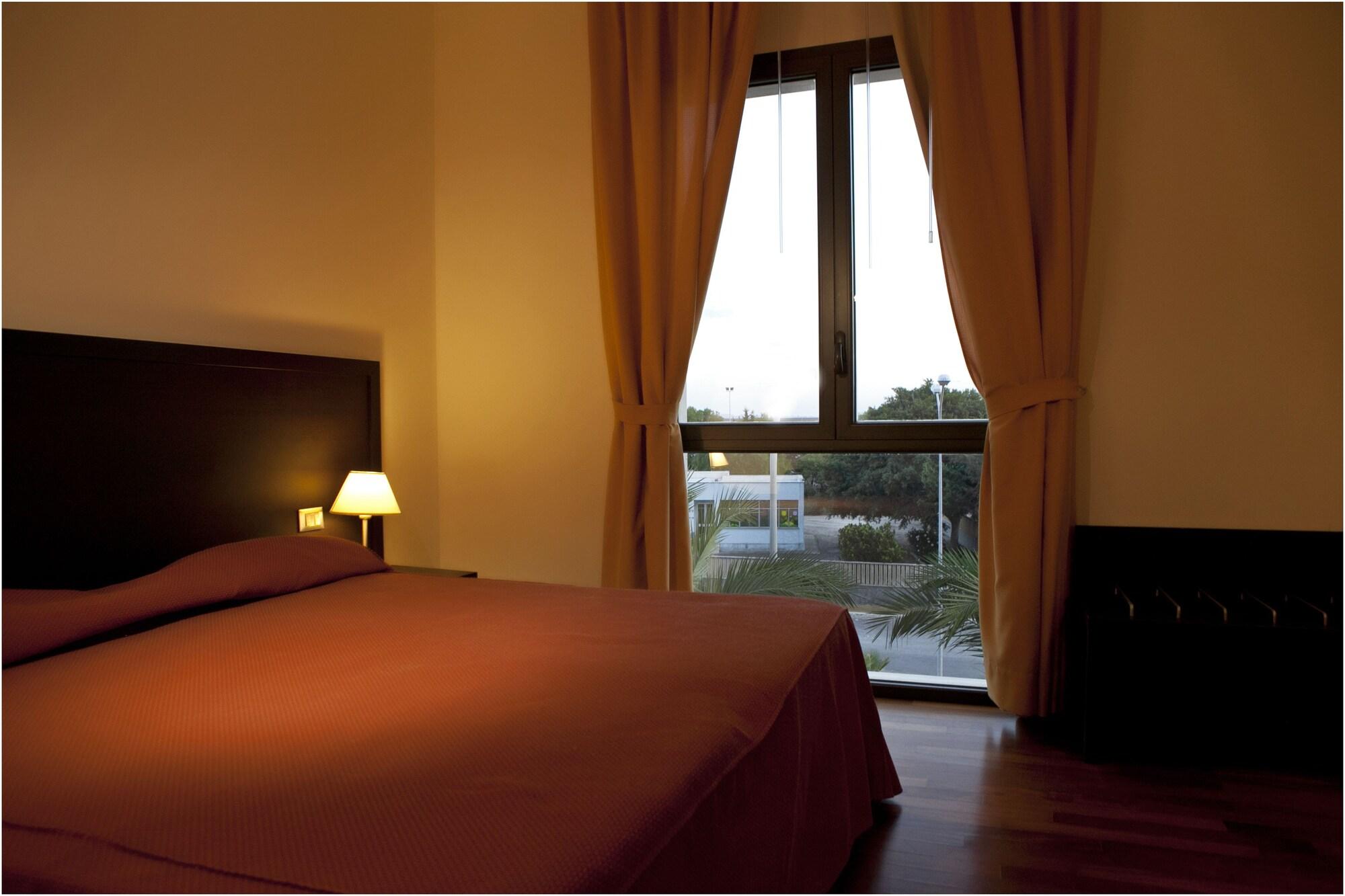 טרפאני Hotel Tiziano מראה חיצוני תמונה